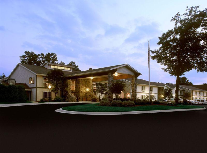 Swan Lake Resort プリマス エクステリア 写真